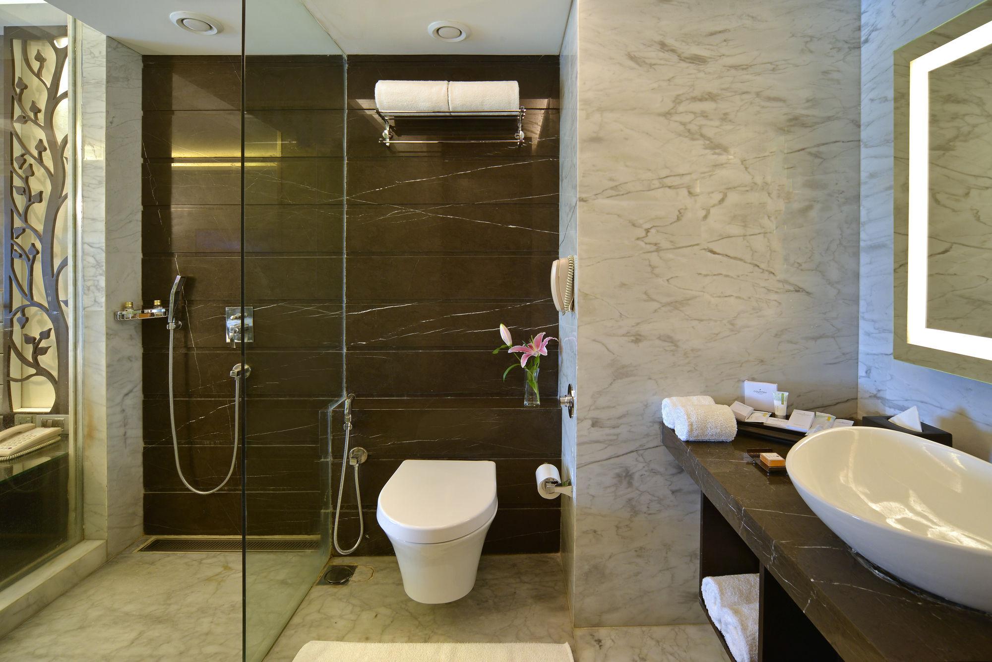 Country Inn & Suites By Radisson, Bengaluru Hebbal Road Экстерьер фото