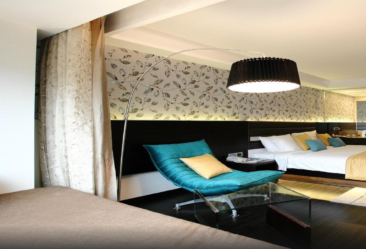 Country Inn & Suites By Radisson, Bengaluru Hebbal Road Экстерьер фото