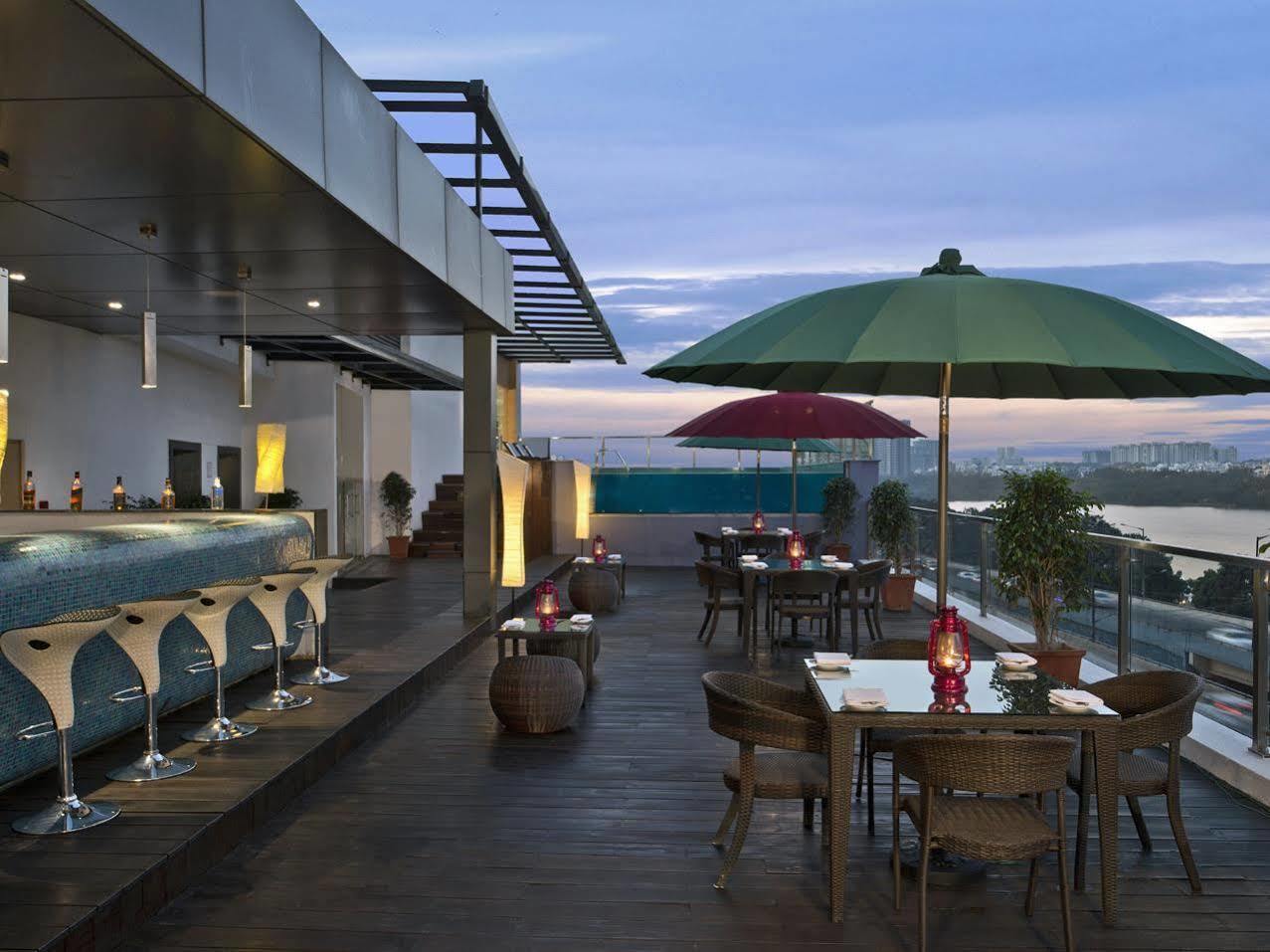 Country Inn & Suites By Radisson, Bengaluru Hebbal Road Экстерьер фото